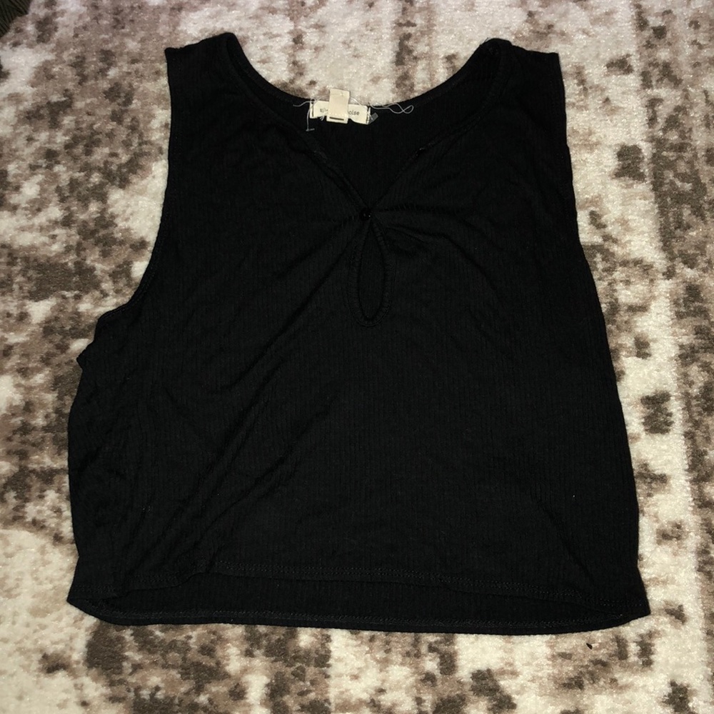 Black thick cropped tank top